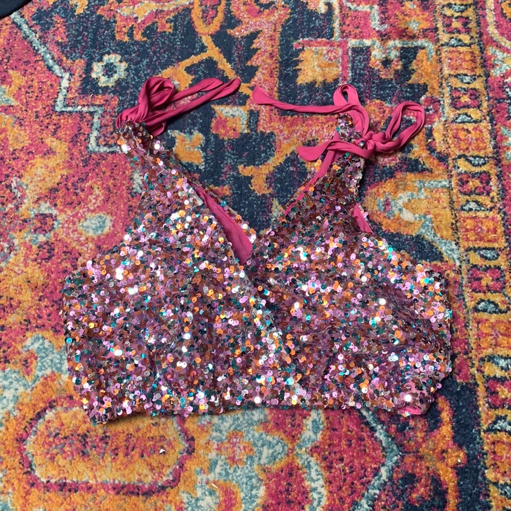 Sparkly free people top!